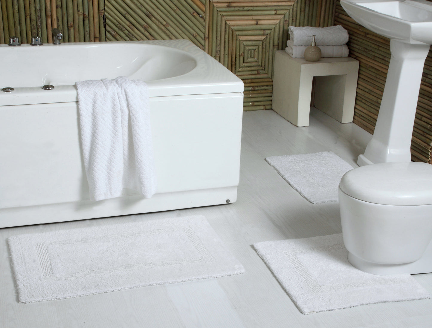 Basix Bath Rug
