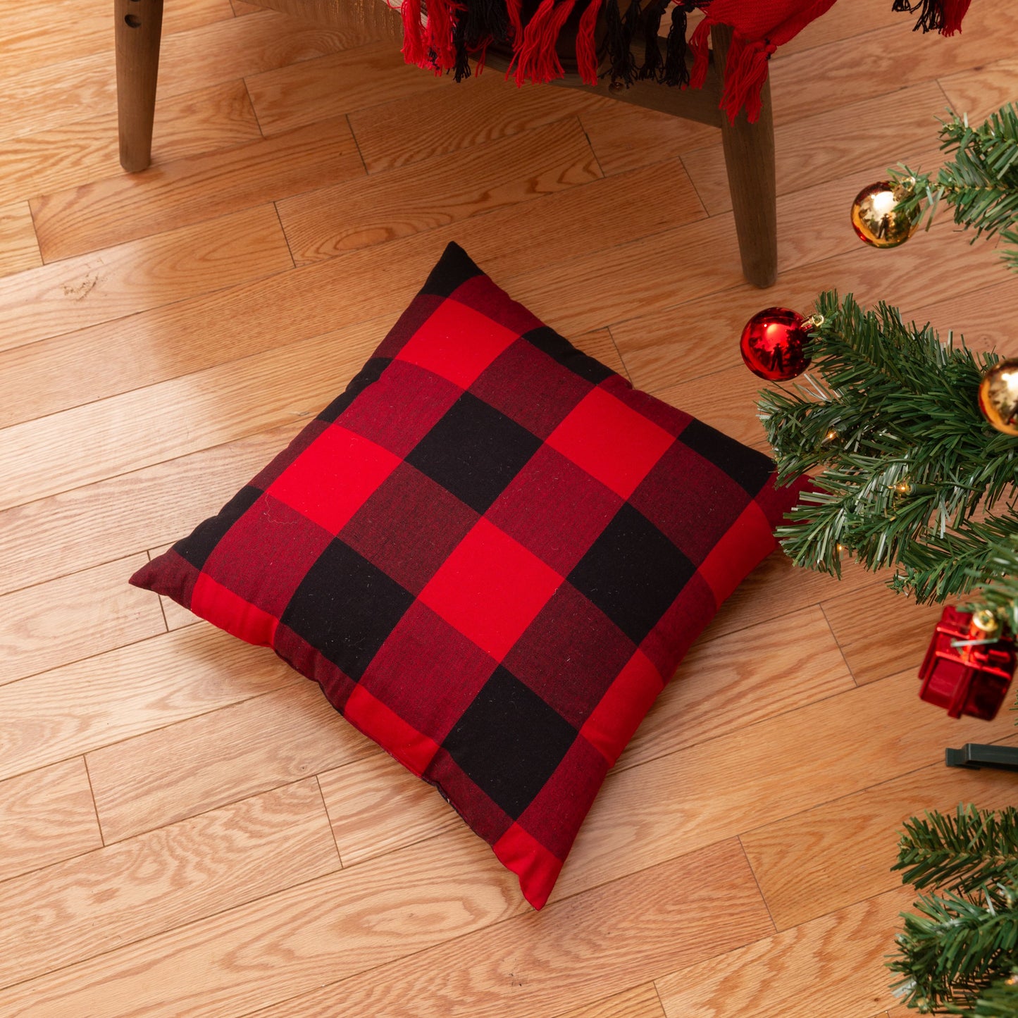 Buffalo Check Cotton Cushion with filler