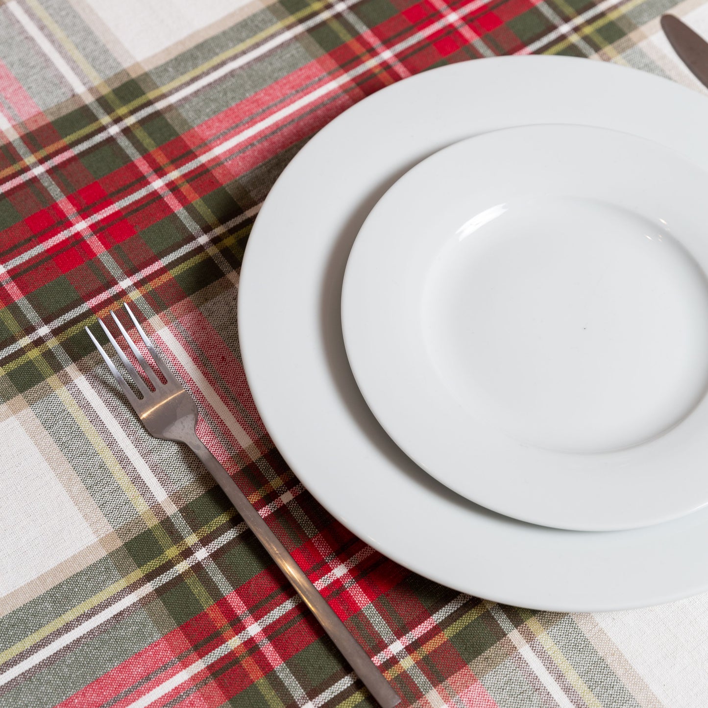 Celebration Plaid Cotton Tablecloth