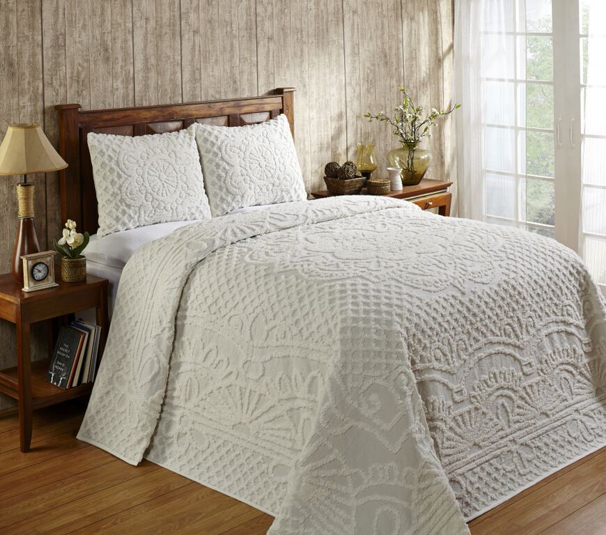 Trevor Bedspread Set