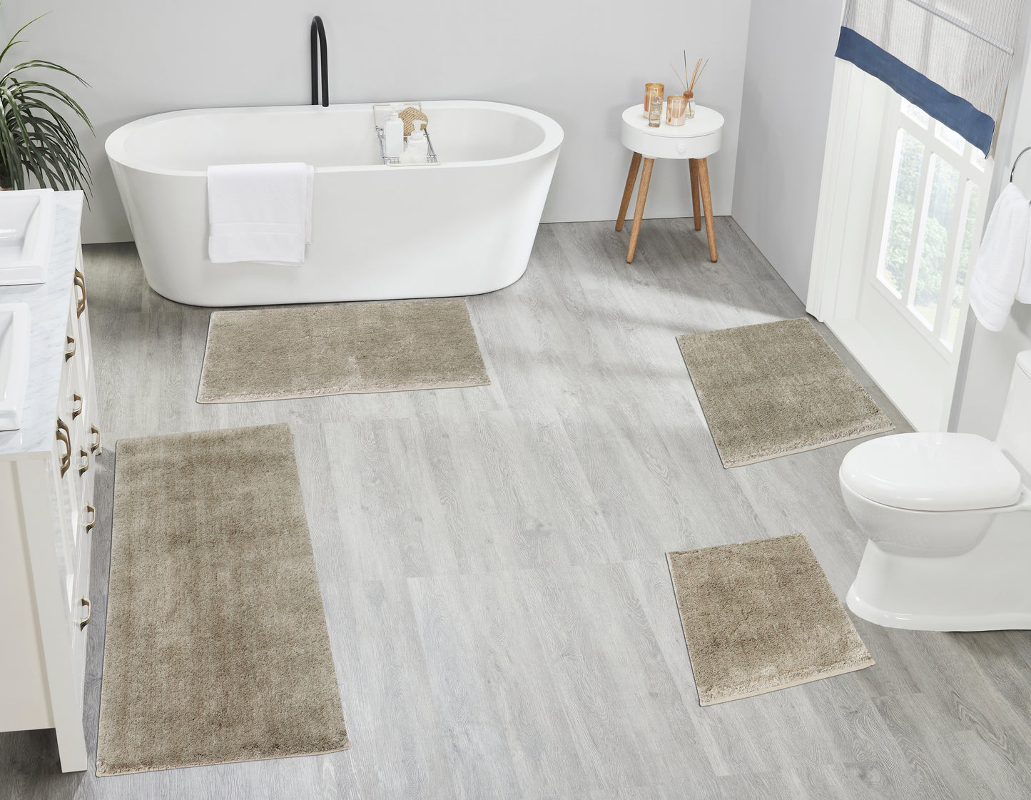 Ultra Luxe Bath Rug
