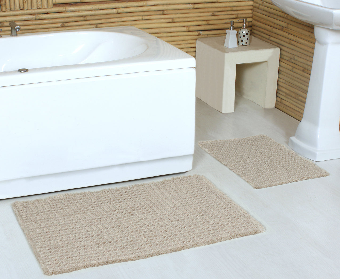 Belgian Waffle Bath Mat | Recycled Plastic Bottle Rug | Eco-Friendly Sustainable Bathmat | Soft Absorbent | Machine Washable | Multiple Sizes