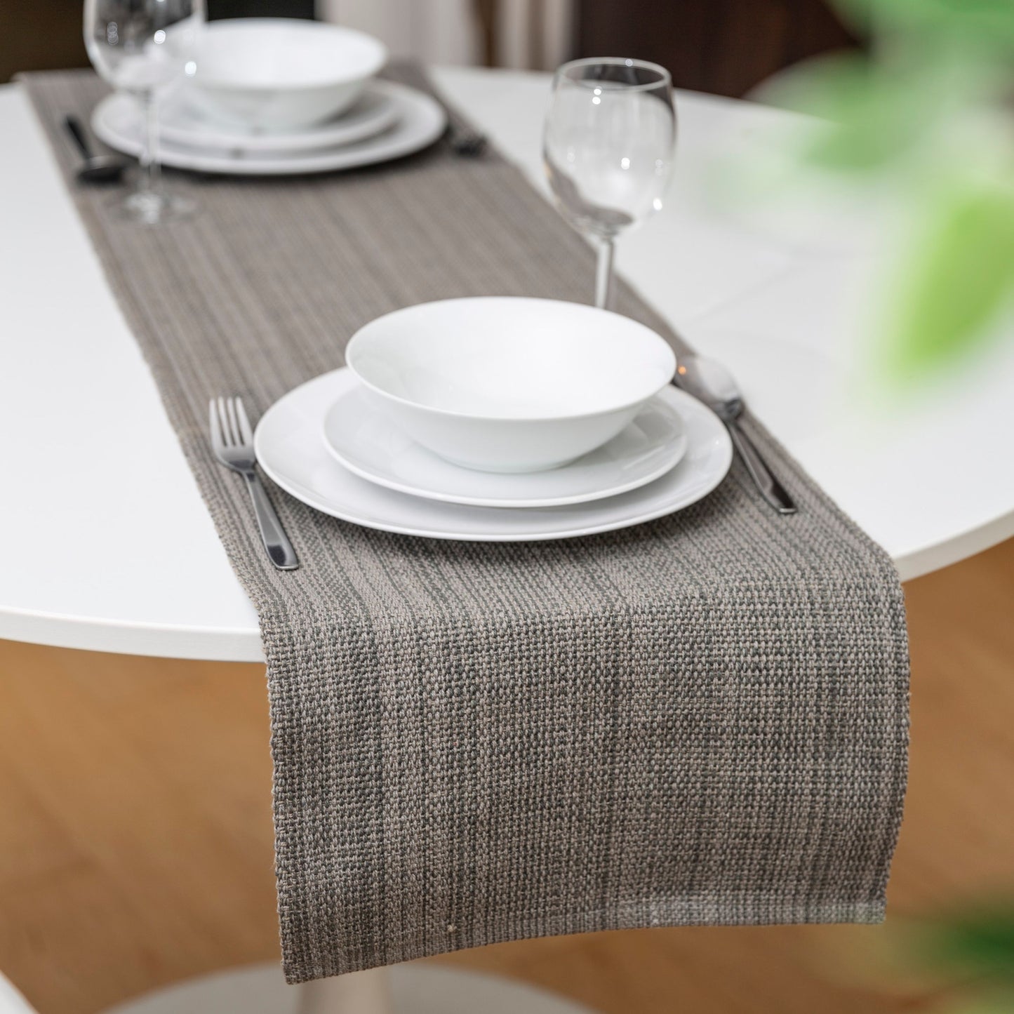 Casual Classic Cotton Runner