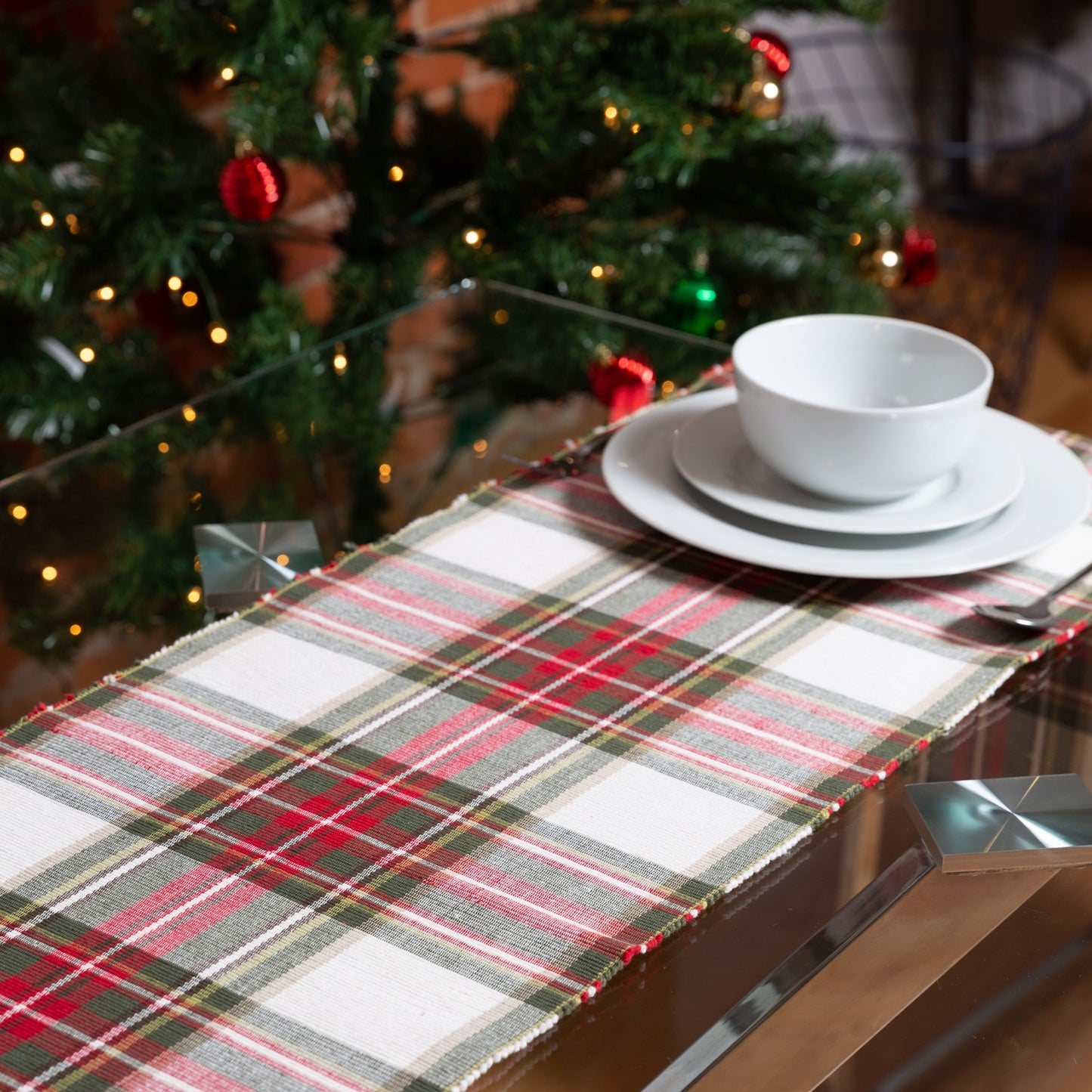 Celebration Plaid Cotton Runner